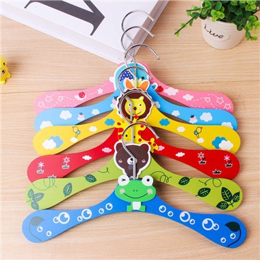 Cintre de dessin animé pour enfants