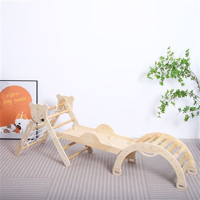 Ensemble d'escalade de triangle en bois